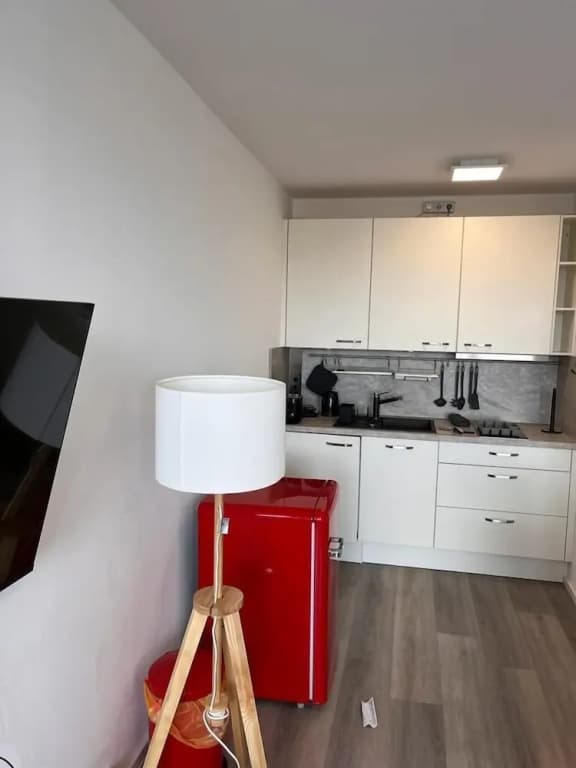 Alexanderplatz Fresh Adorable Studio - photo 15