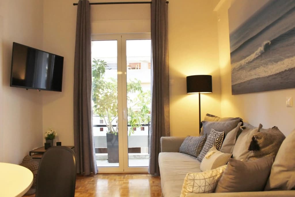Athenian Hub Luxe Loft - photo 6
