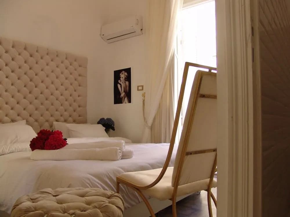 Velvet Hotel - photo 4