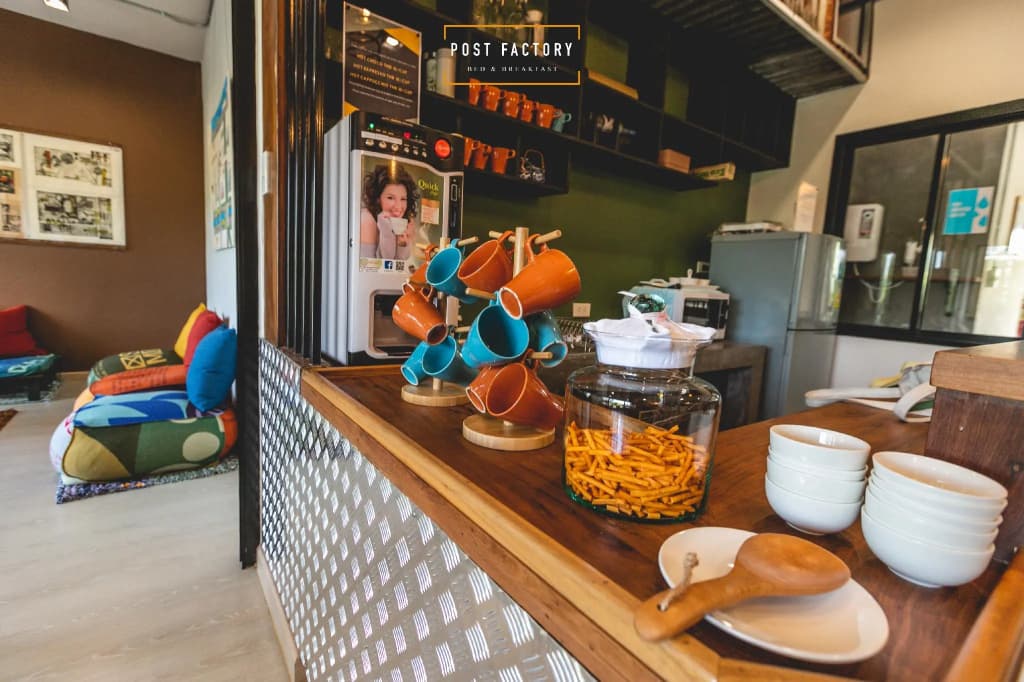 Post Factory Bed & Breakfast Sathorn Hostel - Adults Only - photo 11