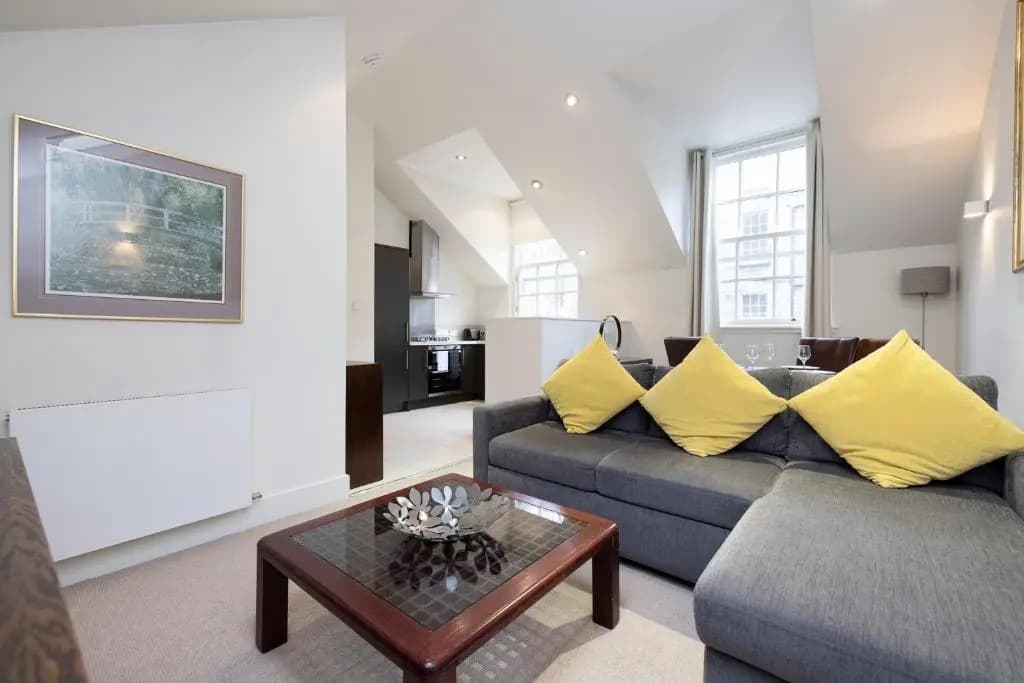 ALTIDO Contemporary and Vibrant 1BR flat near Princes Street - photo 3