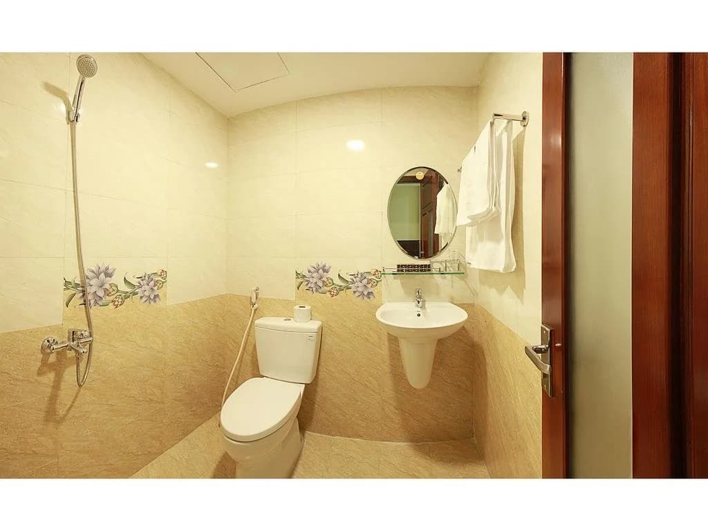 Thanh Nhan 2 Hotel - photo 8