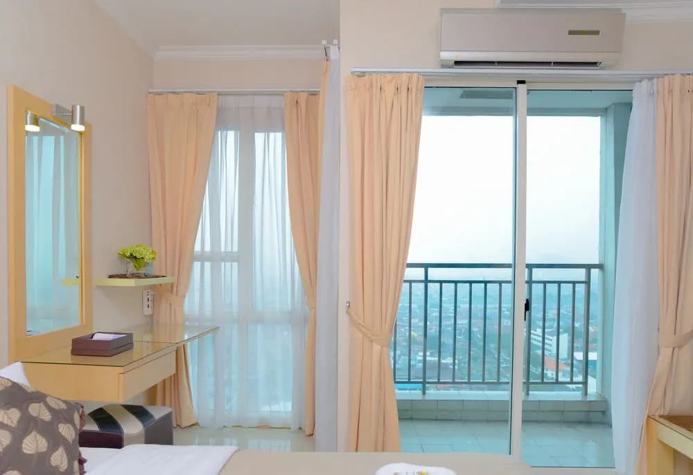 The Cupcake Suites Thamrin - photo 28