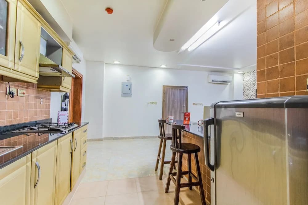 OYO 109 Al Thabit Modern Hotel Apartment - photo 21