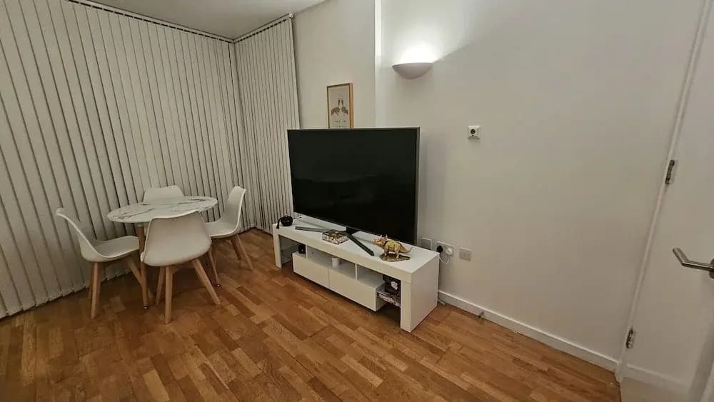 Luxury Apartment in Canary Wharf - photo 6
