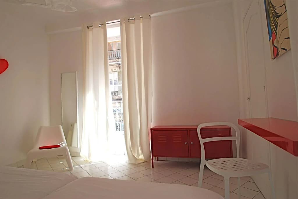 Nice Art Hotel - Hostel - photo 2