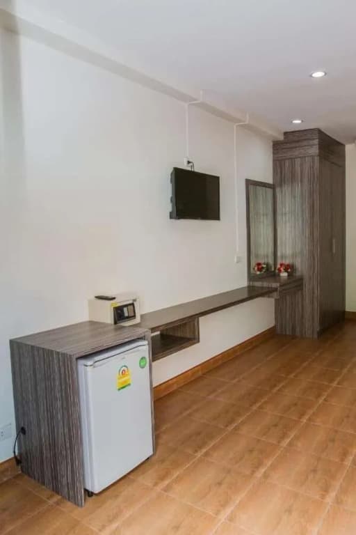 O'shop Residence Patong Beach - photo 10