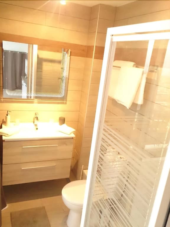 Amazing studio with big terrace, Jacuzzi and Sea View in Fabron in Nice - photo 9