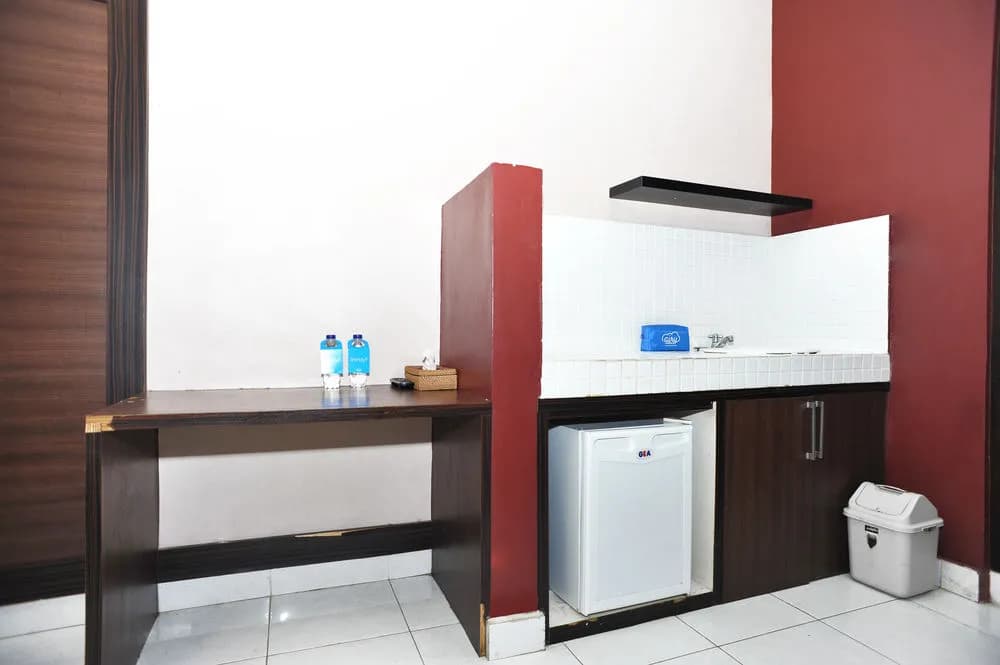 Airy Legian Dewi Sri Satu 14 Kuta Bali - photo 15