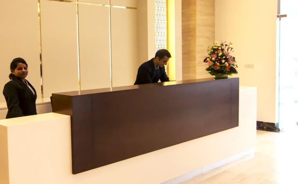 City Park Hotel Apartments - photo 16