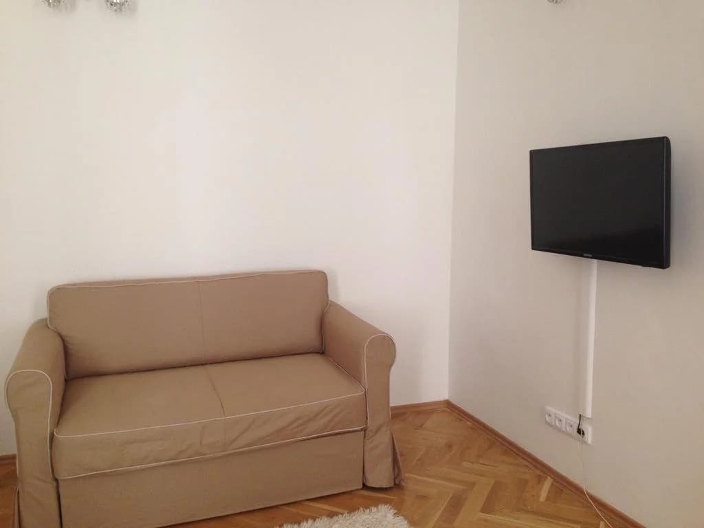 Hybernska Apartments - photo 9