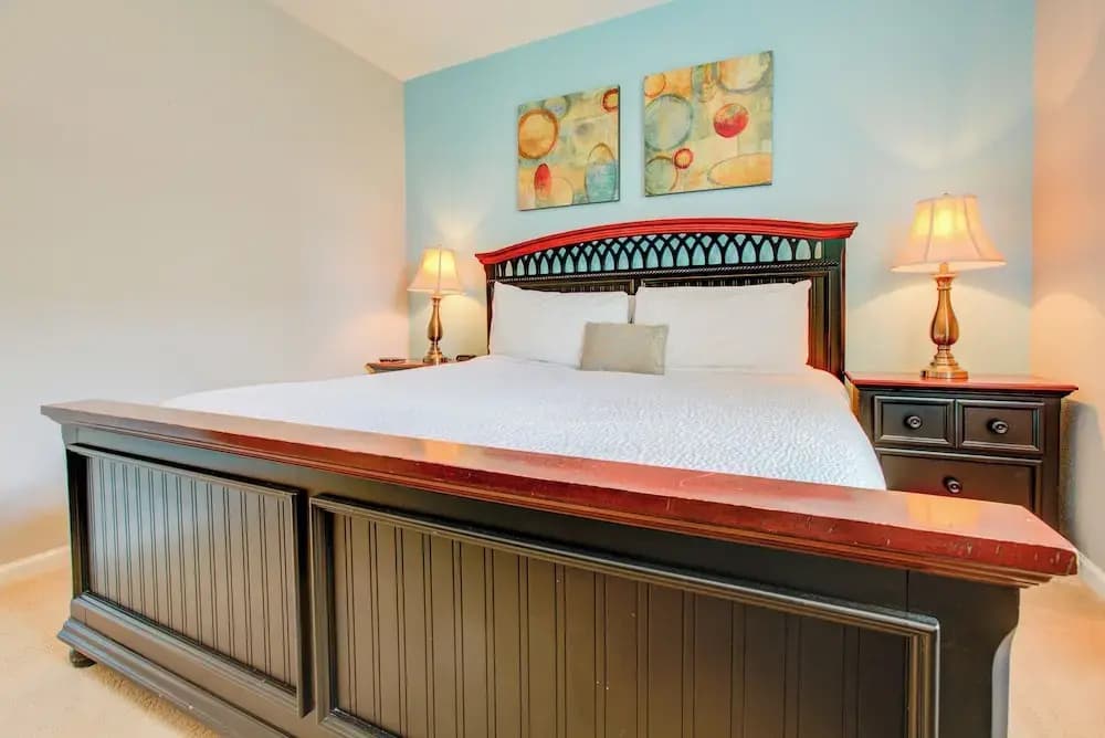 Lakefront Luxury - photo 5
