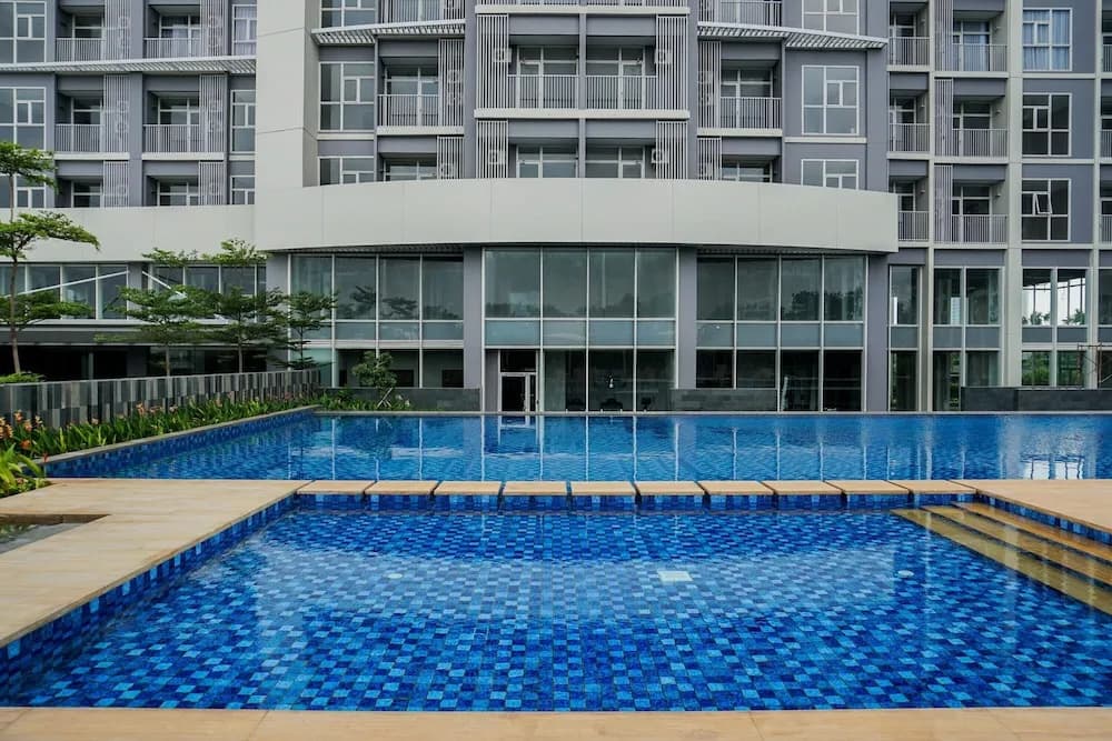 Pool View Studio Apartment Ciputra International - photo 9