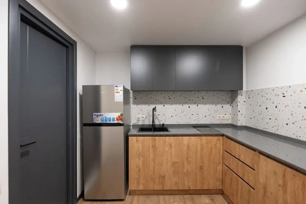 Stones Throw Apartments - photo 17