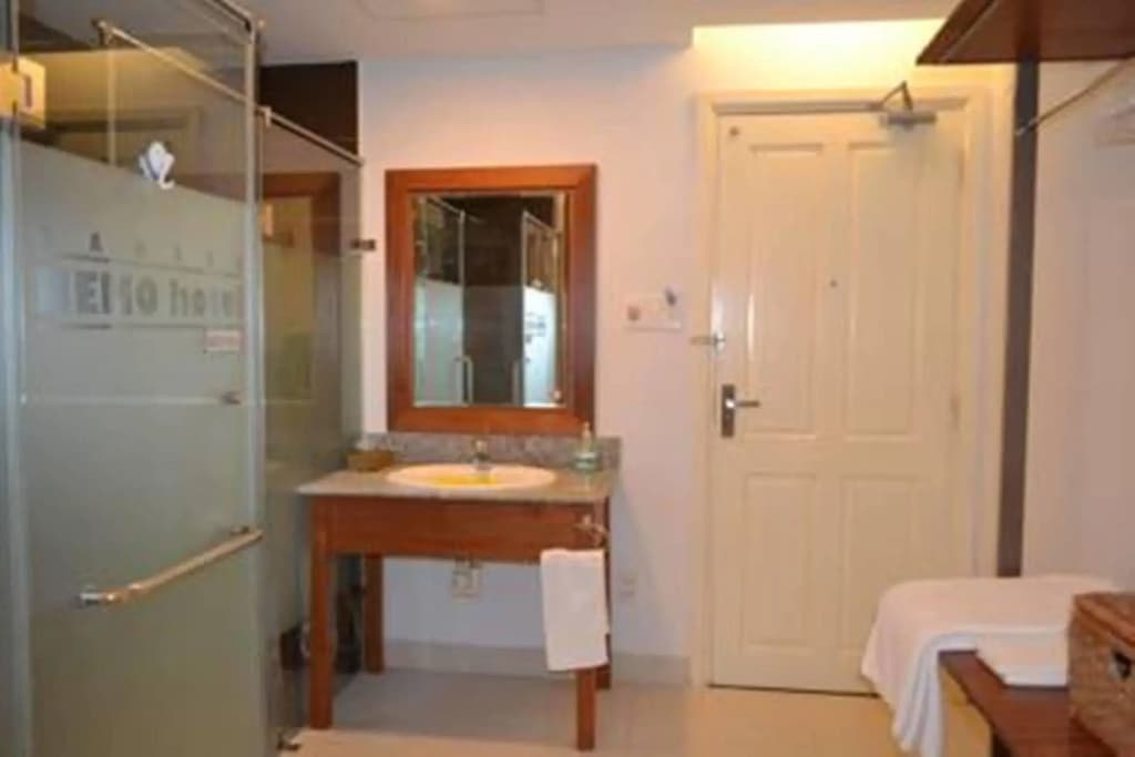 Nemo Hotel - photo 10