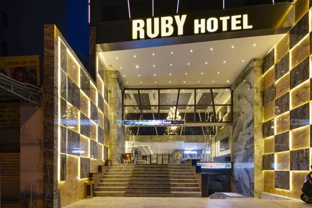 Ruby Luxury Hotel - photo 1
