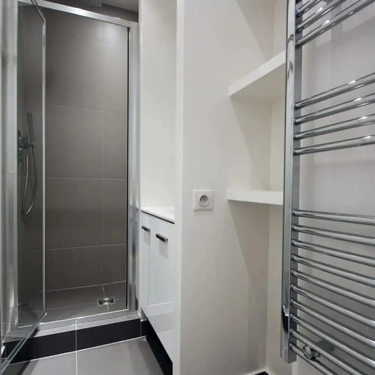 Opera Grey I Trendy 2 Bed Apt in Paris - photo 12