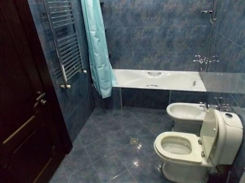 Cleopatra Palace Hostel - photo 7