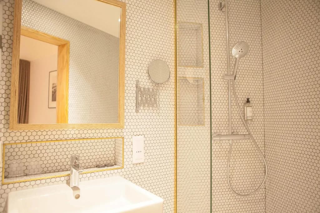 Montholon Paris Hotel - photo 10