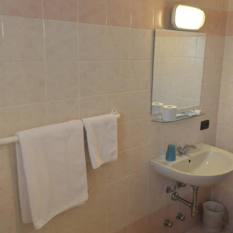 Hotel Nuovo - photo 9