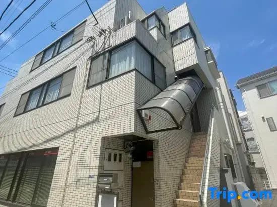 Modern Tokyo Suites - photo 2