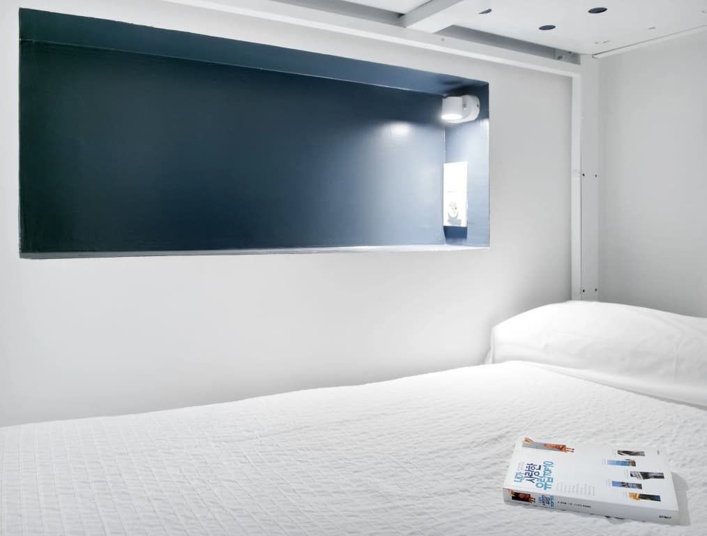 The Central House Barcelona Gracia - Hostel - photo 5