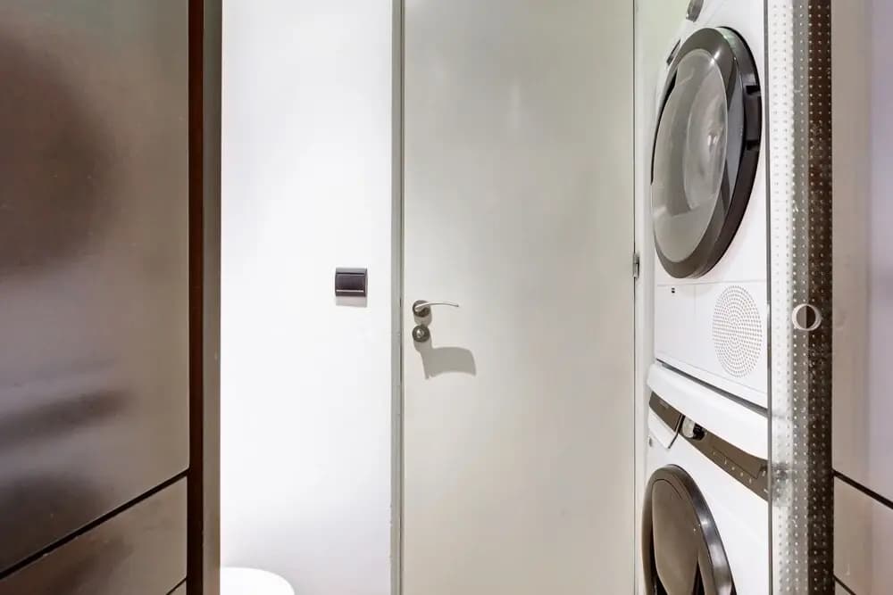 Le Marais & Place de la Republique 3BR - photo 18