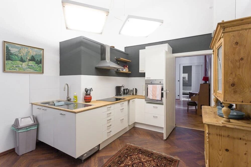 13th Century Apartment - photo 24