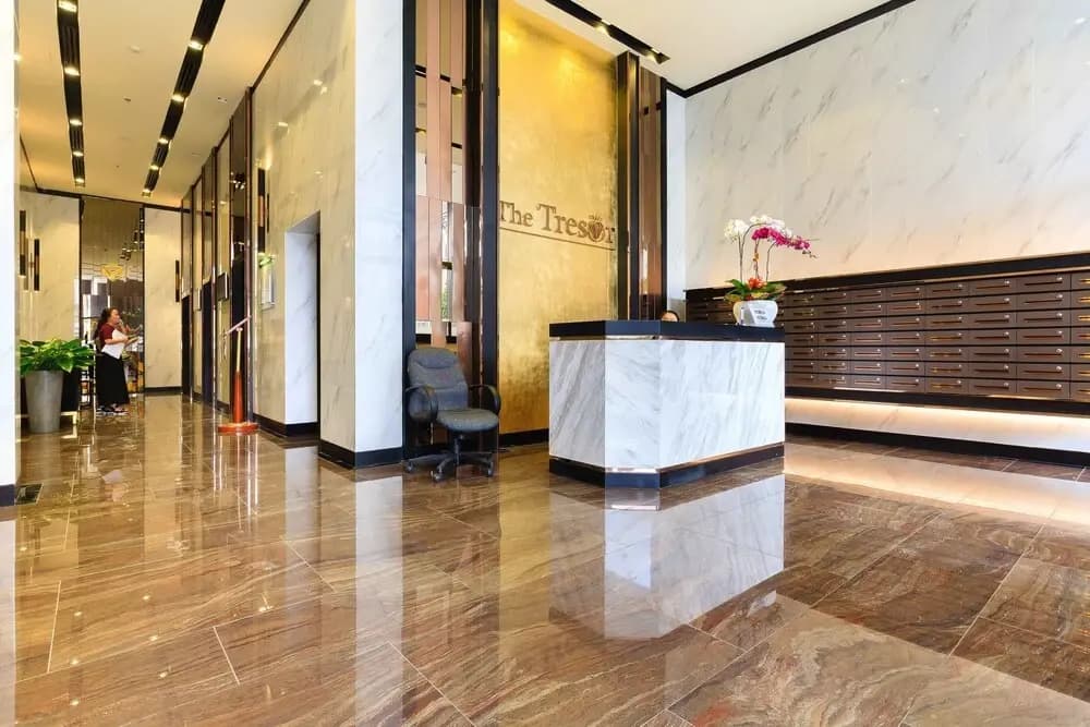 The Tresor Luxurious Apartment Riverview - photo 20