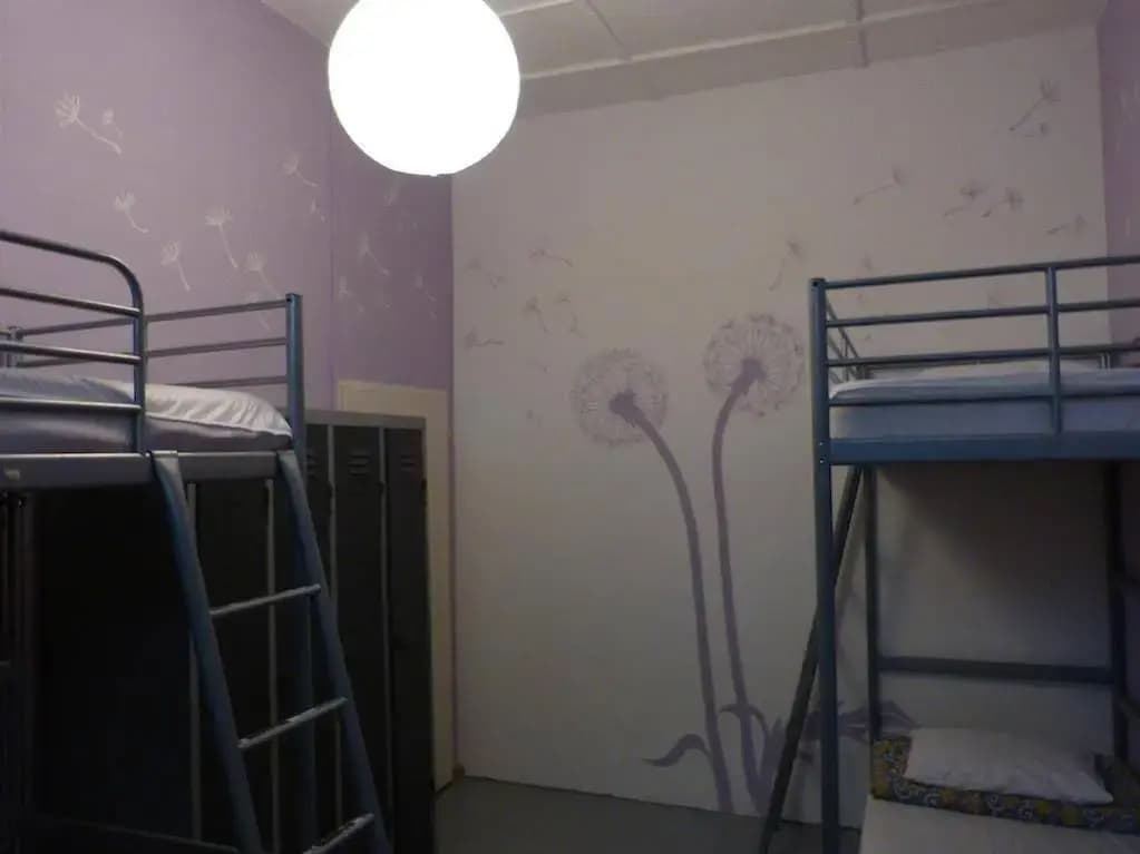 Corner Hostel - photo 11