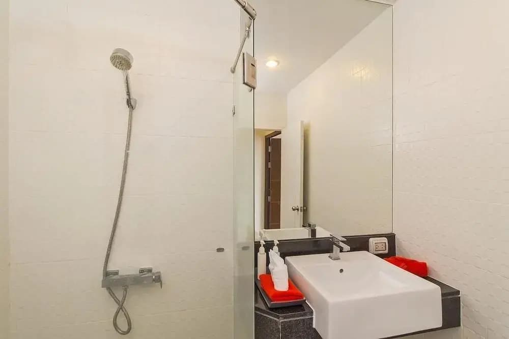 Chic Condo Karon by RESAVA - photo 9
