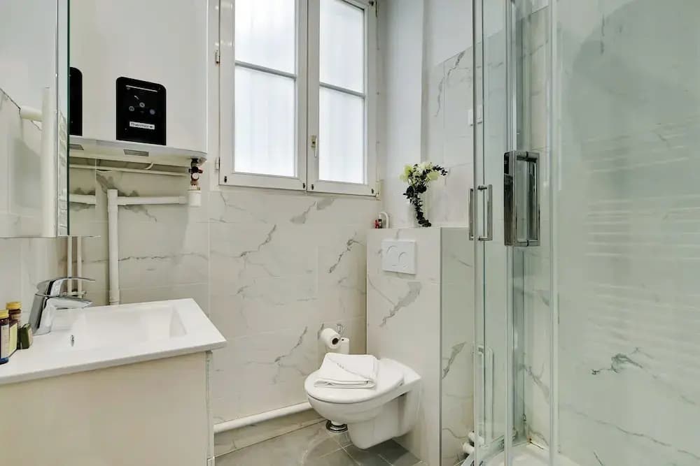 Authentic Studio - 2P - Canal St Martin - photo 12
