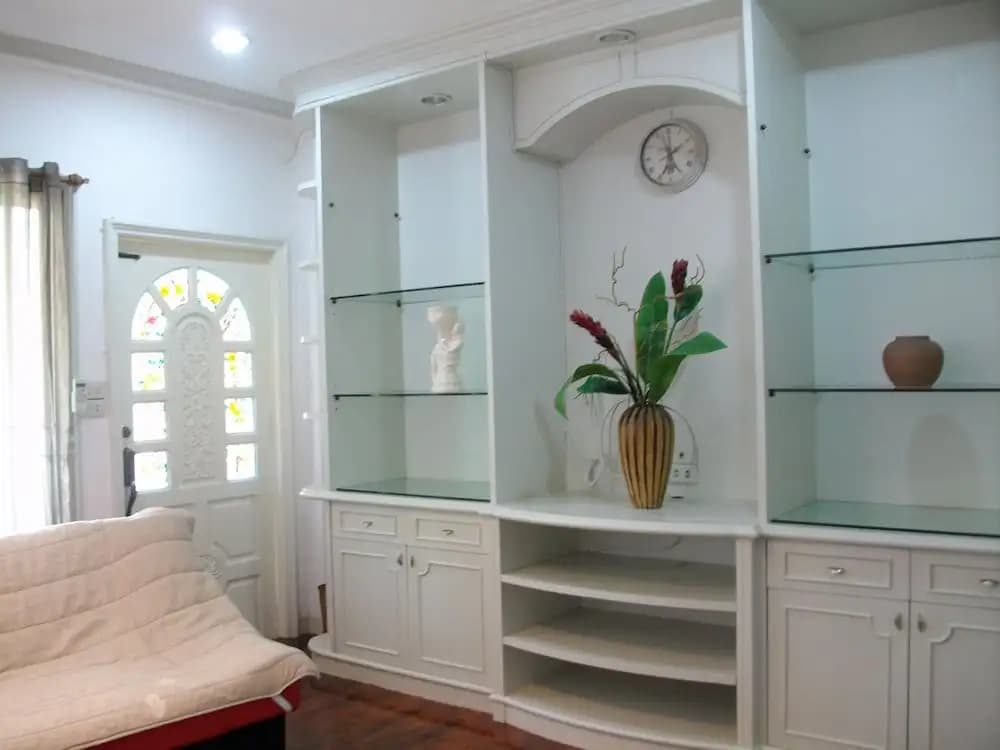 A Joy House - photo 5