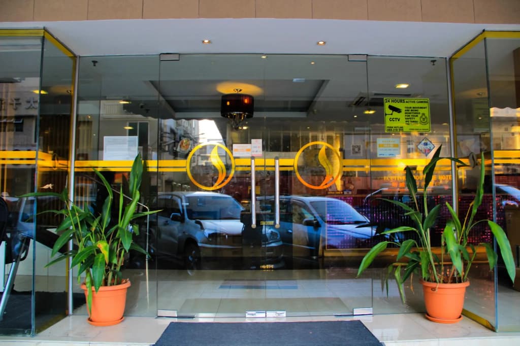 Shervinton Executive Boutique Hotel - main photo