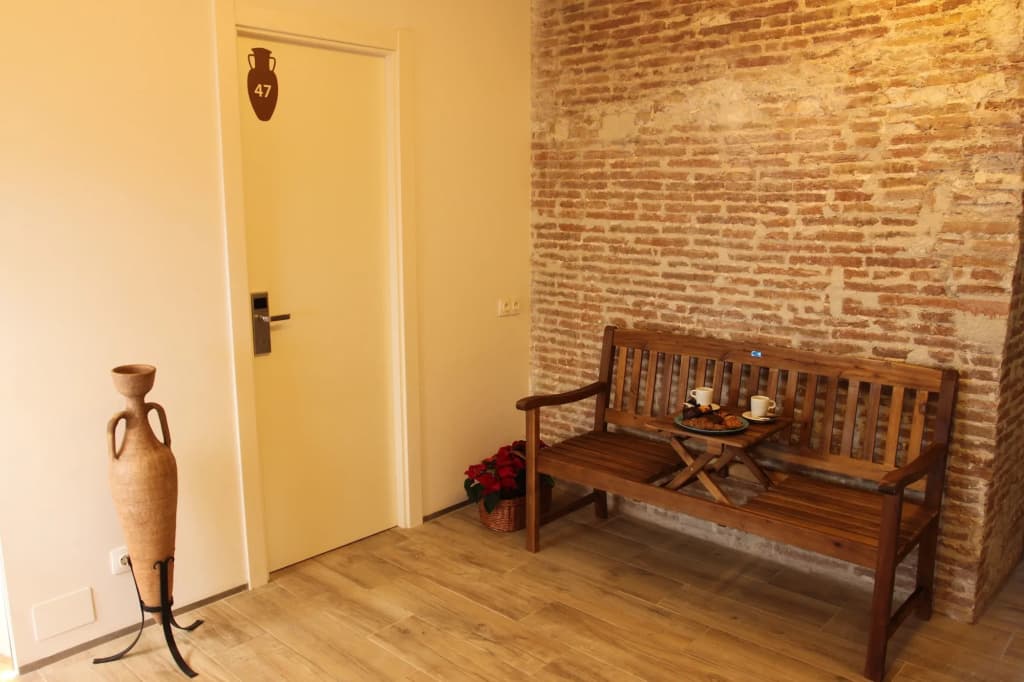 Amfores Boutique Guest House - photo 4