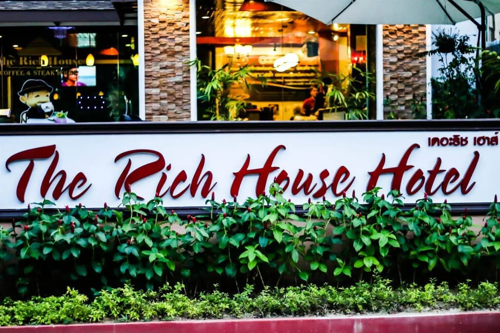 The Rich House - photo 22