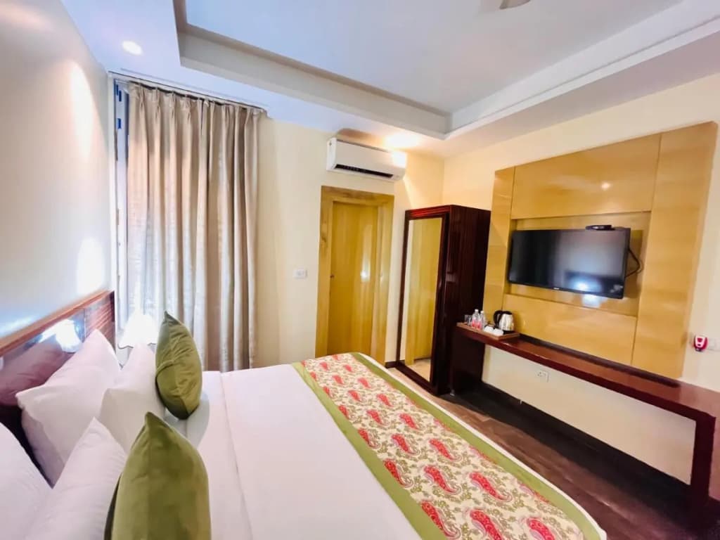 Treebo Hotel Banz - photo 23
