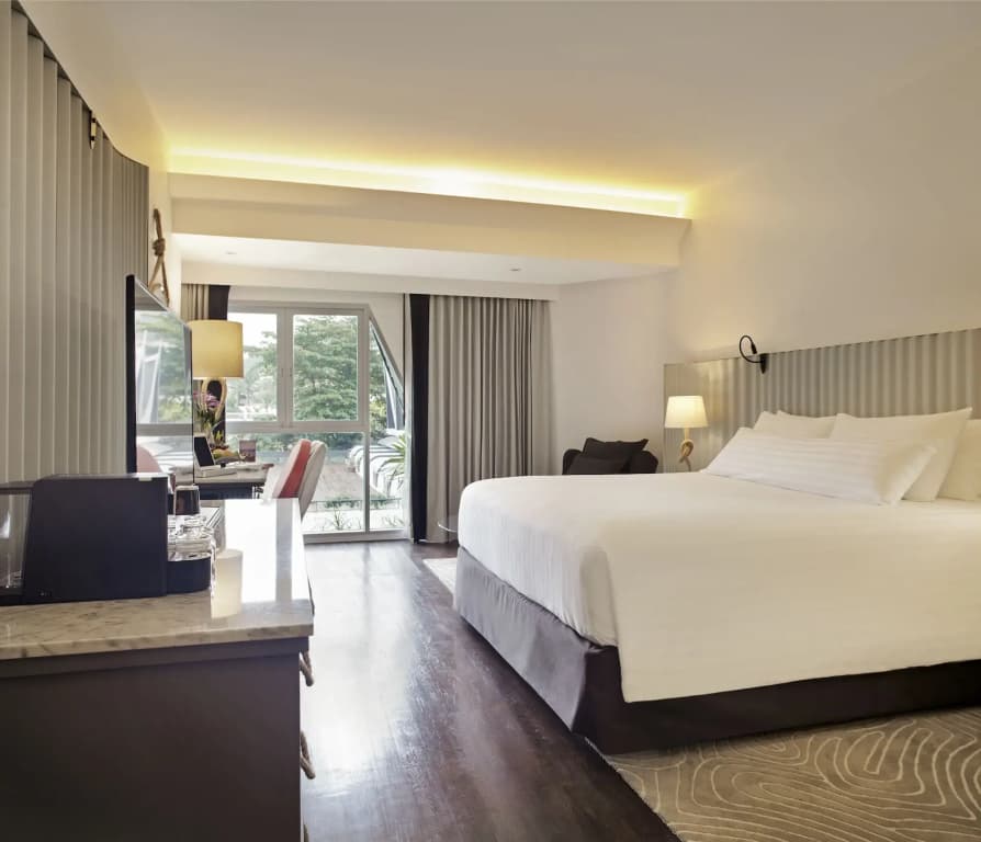 The Boathouse Phuket Hotel - photo 6