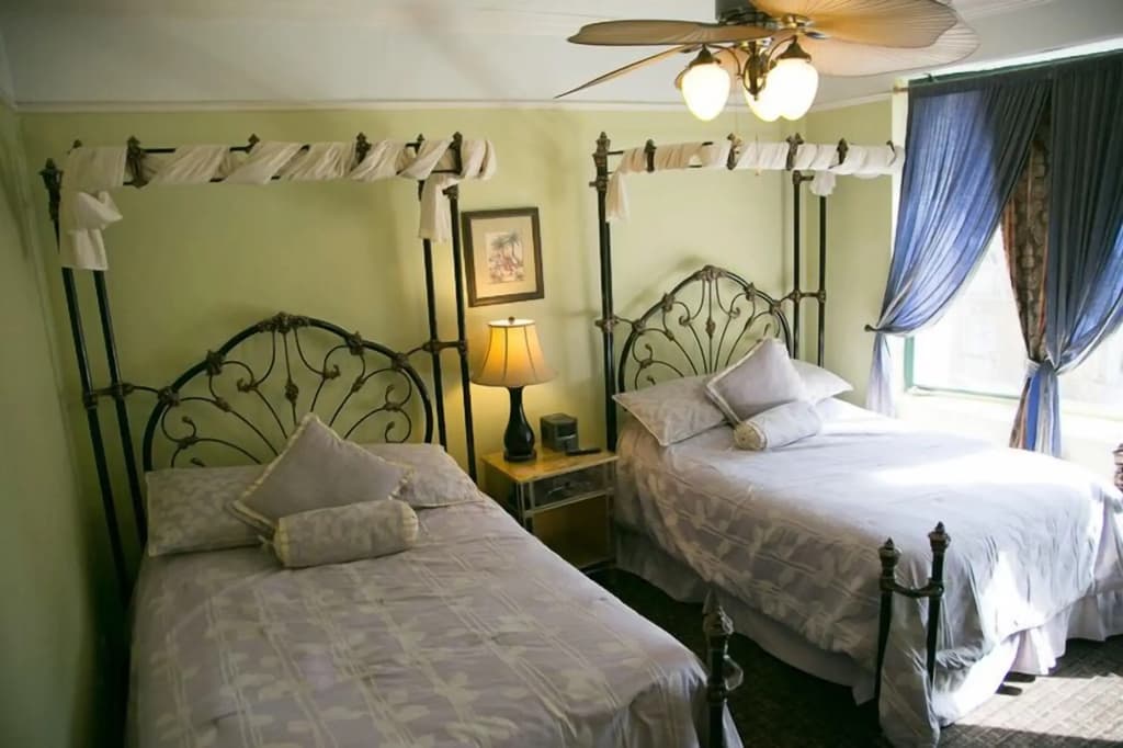 Fitzgerald Hotel - photo 6