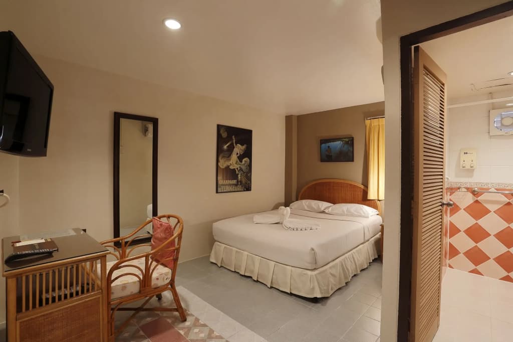Summer Breeze Hotel - photo 42