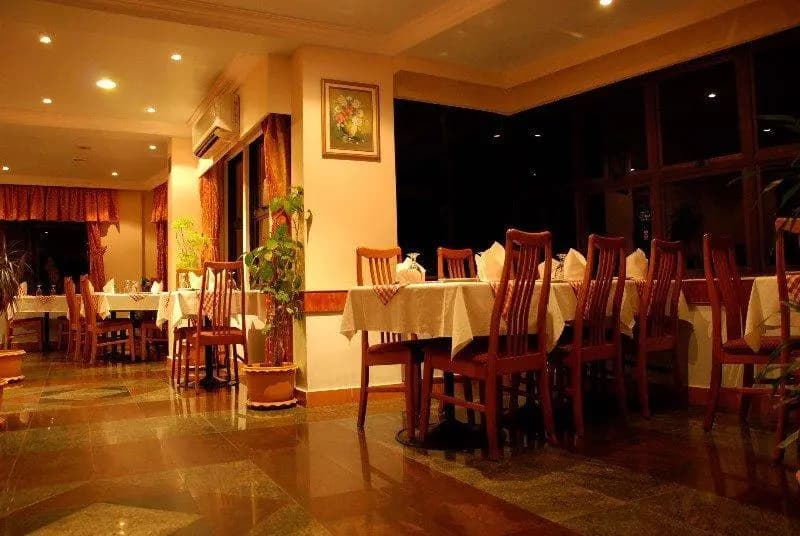 Relax Inn - photo 12