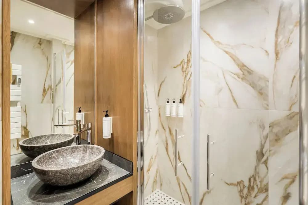 Merveil Luxury Suites - Bourse I-II - photo 9
