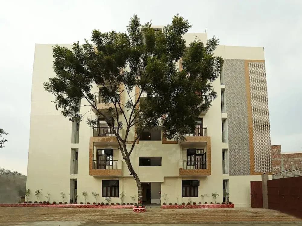 OYO 22663 Qlark Rooms & Lawn - main photo
