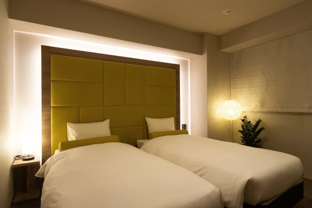 Doutonbori Crystal Hotel - photo 8