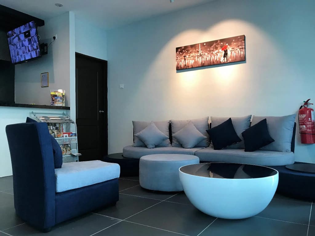 Gergasi Inn - photo 2