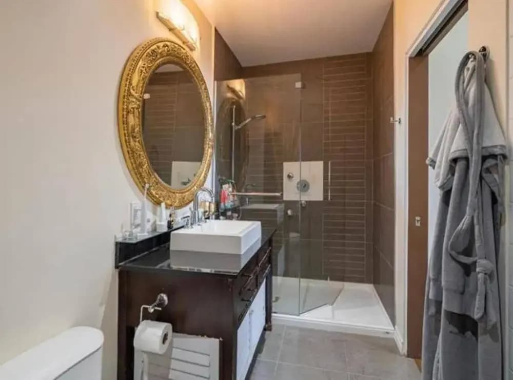 Sleeps6-apartment-parking-balcony-patio - photo 10