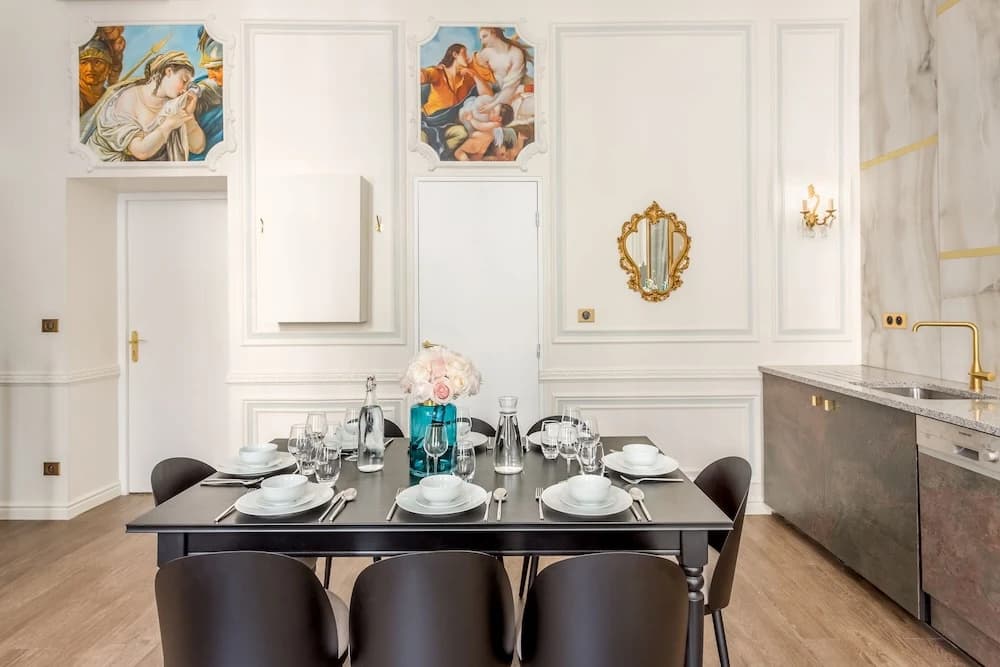 Luxury 3 Bedroom 2 Bathroom Palace Apartment - AC - Louvre - photo 12