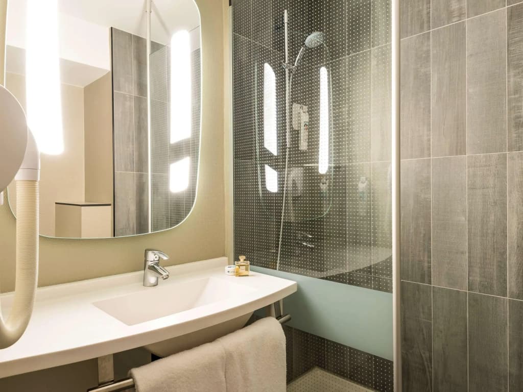 ibis Paris Gare du Nord Chateau Landon 10ème Hotel - photo 8