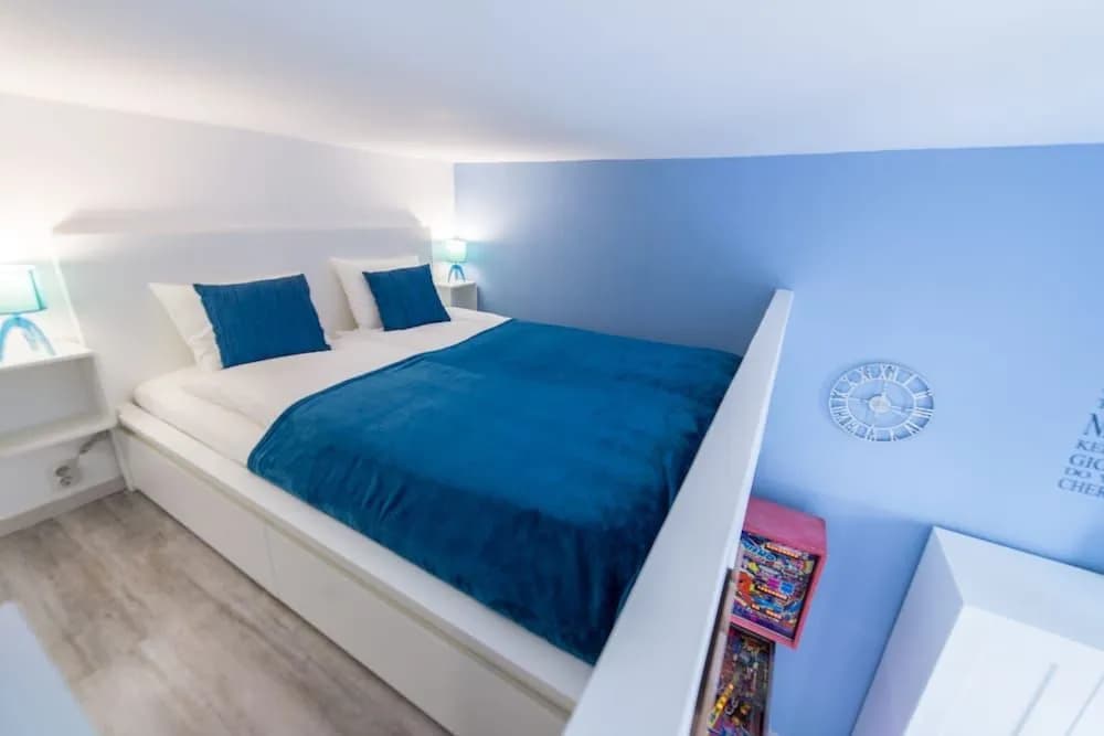 happy home Budapest BLUE - photo 3
