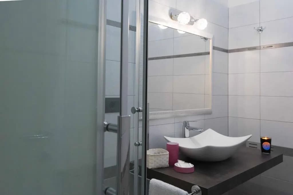 Audrey Rooms - photo 11